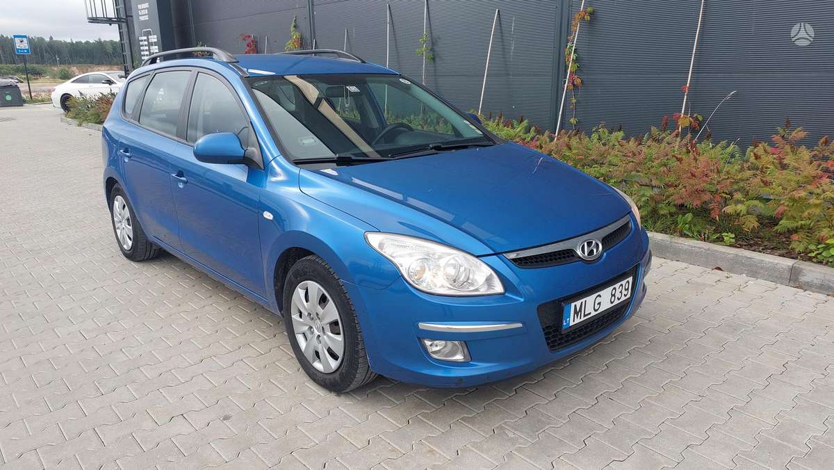 Hyundai i30, universalas