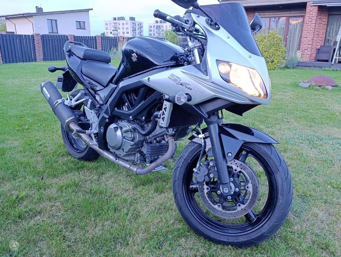 Suzuki SV 650cc, street / classic