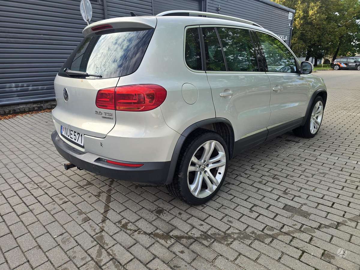 Volkswagen Tiguan - 7