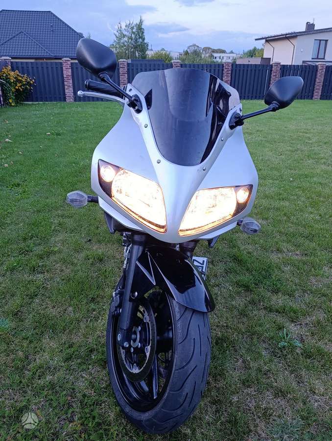 Suzuki SV 650cc, street / classic