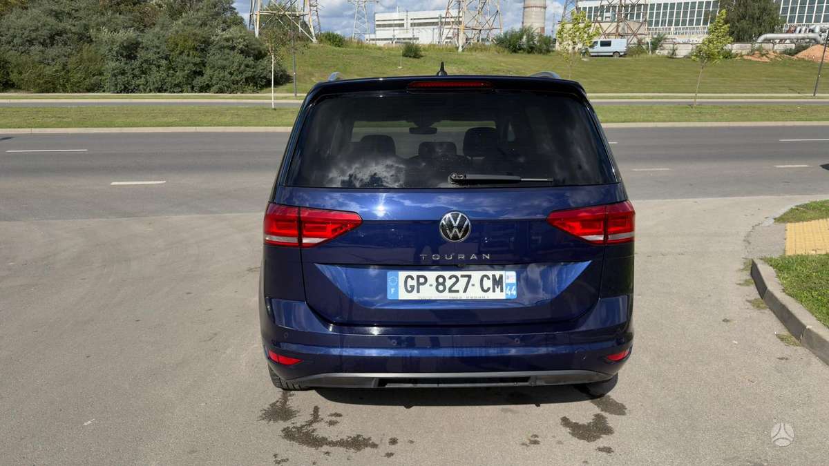 Volkswagen Touran - 6