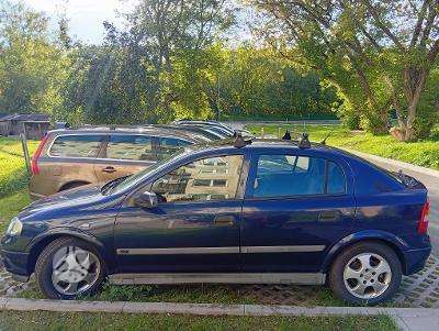 Opel Astra, 1.8 l., Хэтчбек