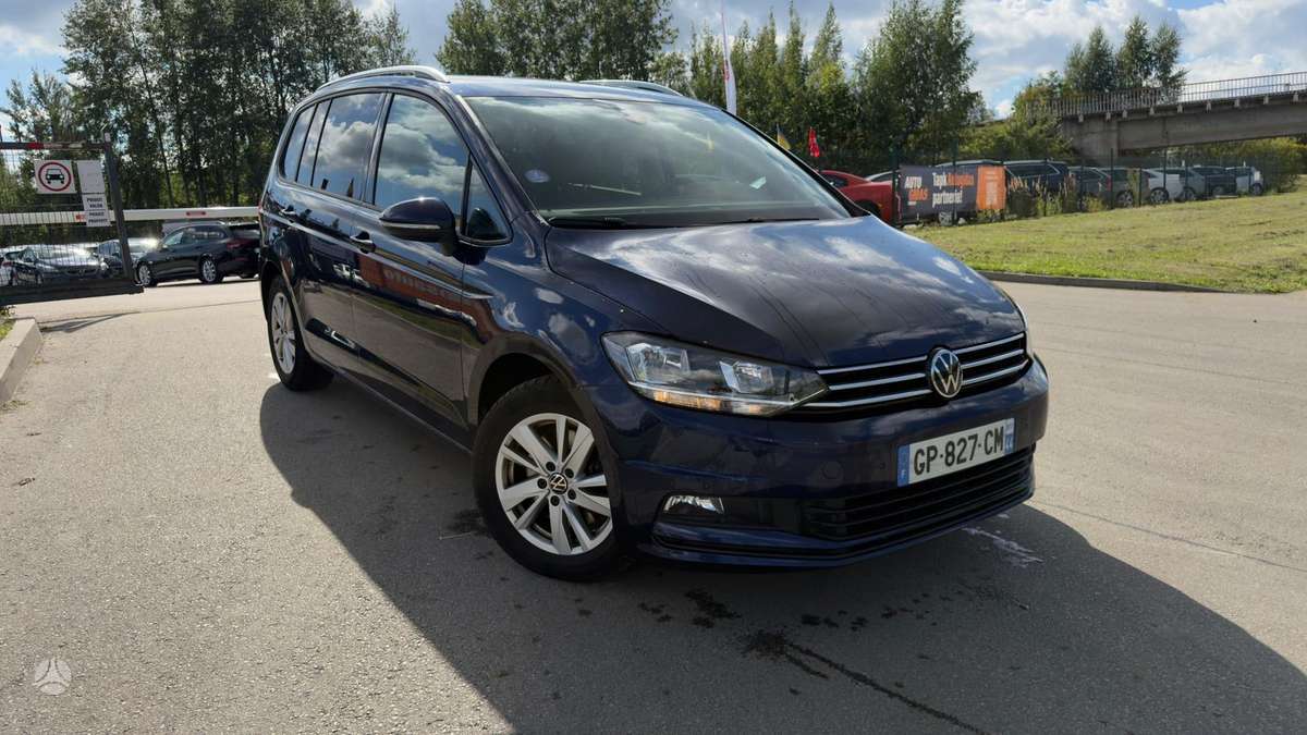 Volkswagen Touran - 2