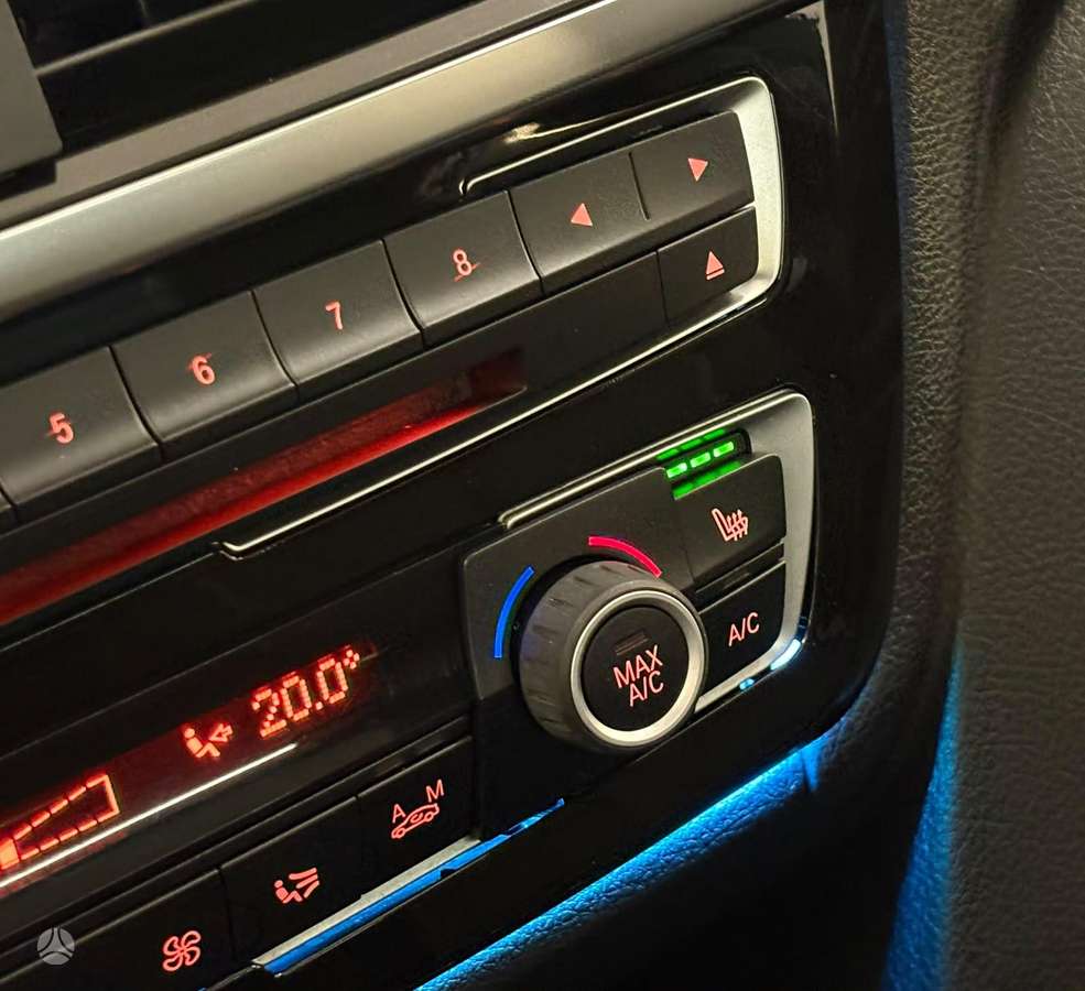 BMW 320, 2.0 l., wagon