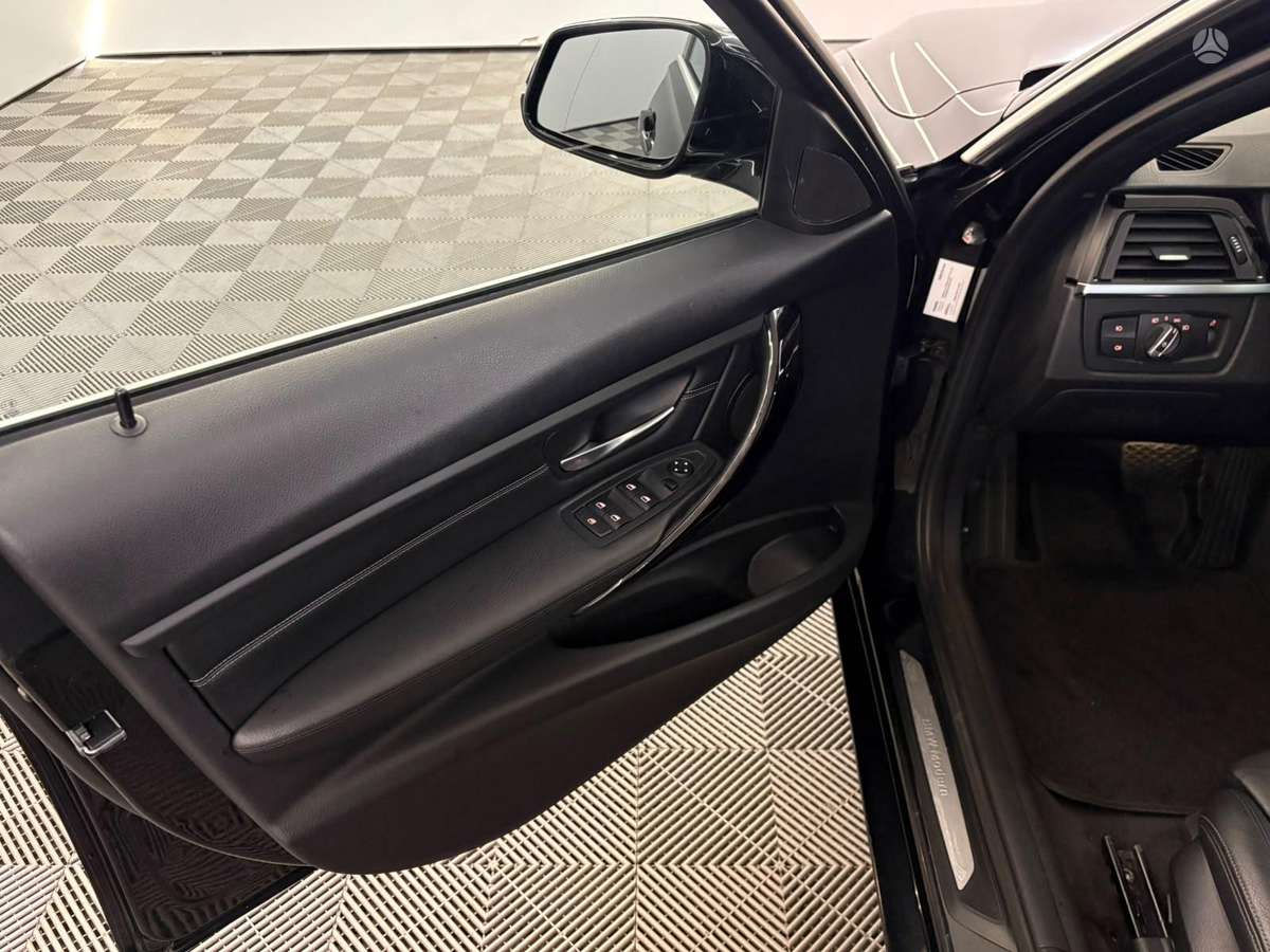 BMW 320, 2.0 l., universalas