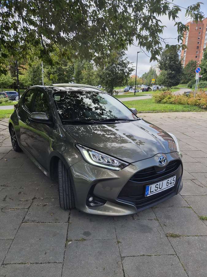 Toyota Yaris - 1