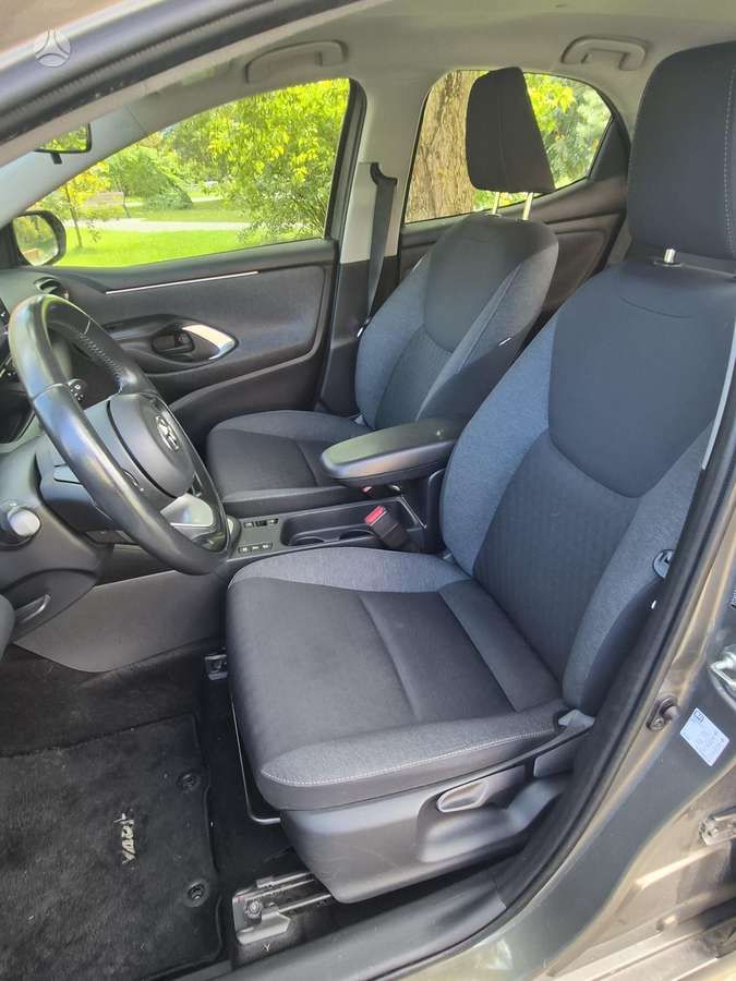 Toyota Yaris - 8