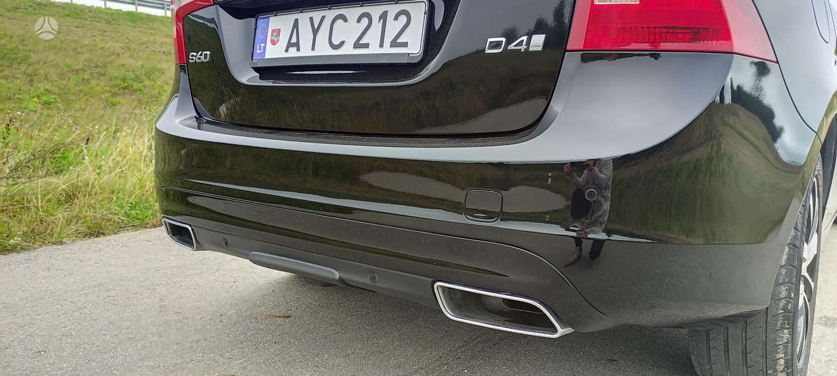 Volvo S60 - 5