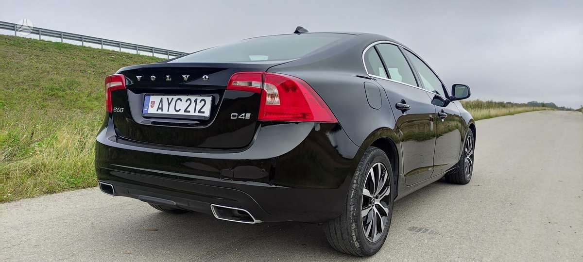Volvo S60 - 8