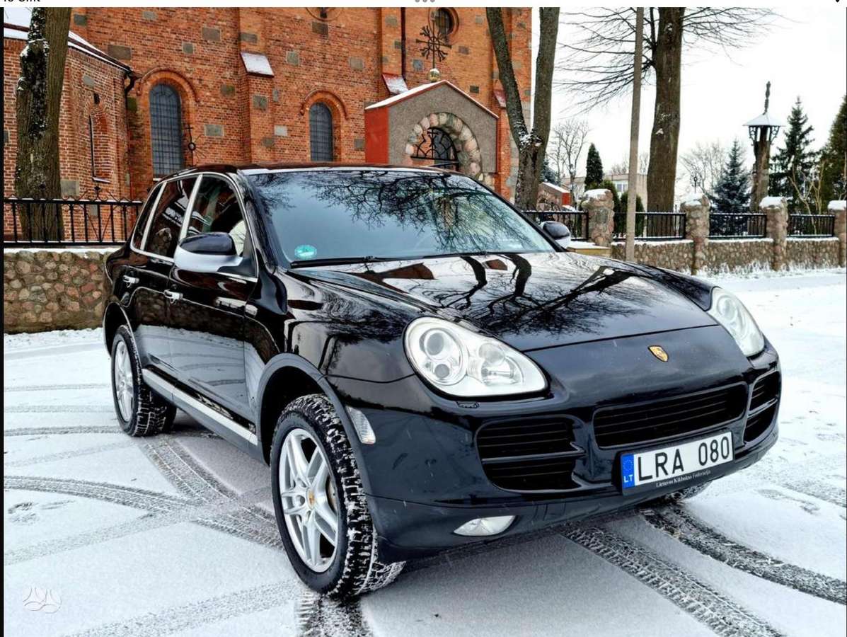 Porsche Cayenne - 2