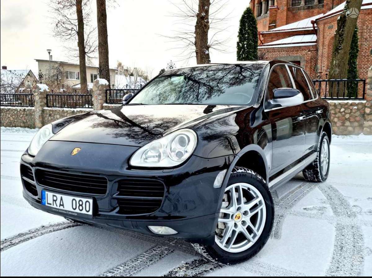 Porsche Cayenne - 3
