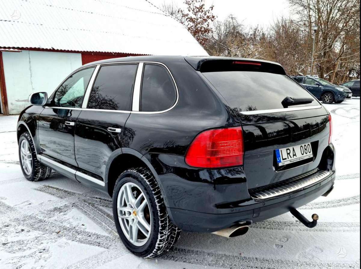 Porsche Cayenne - 5