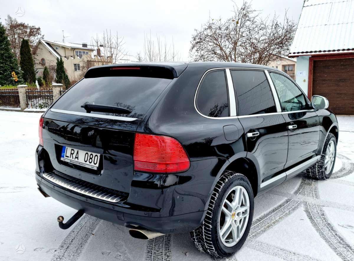 Porsche Cayenne - 7