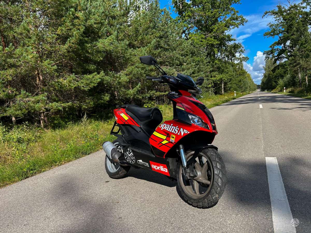 Aprilia SR 49cc, мотороллеры / мопеды
