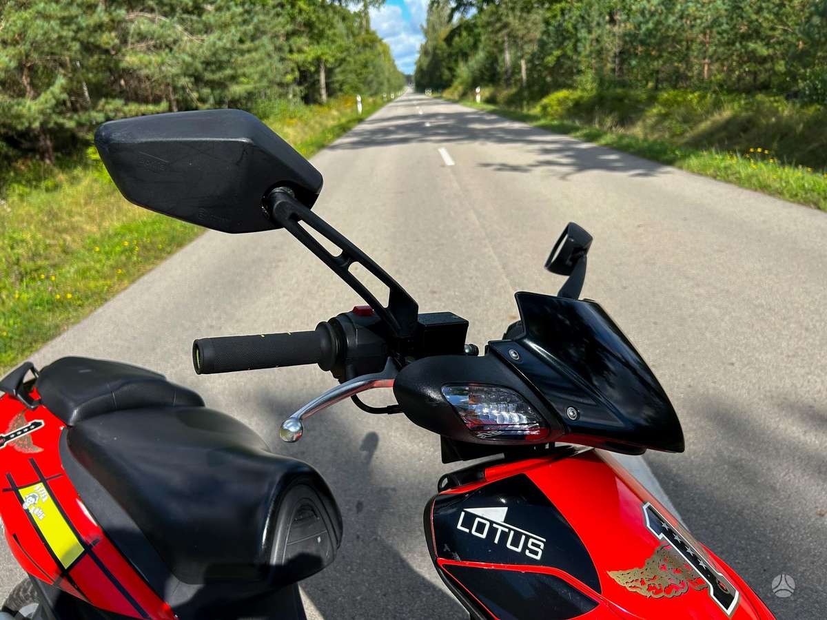 Aprilia SR 49cc, scooters / mopeds