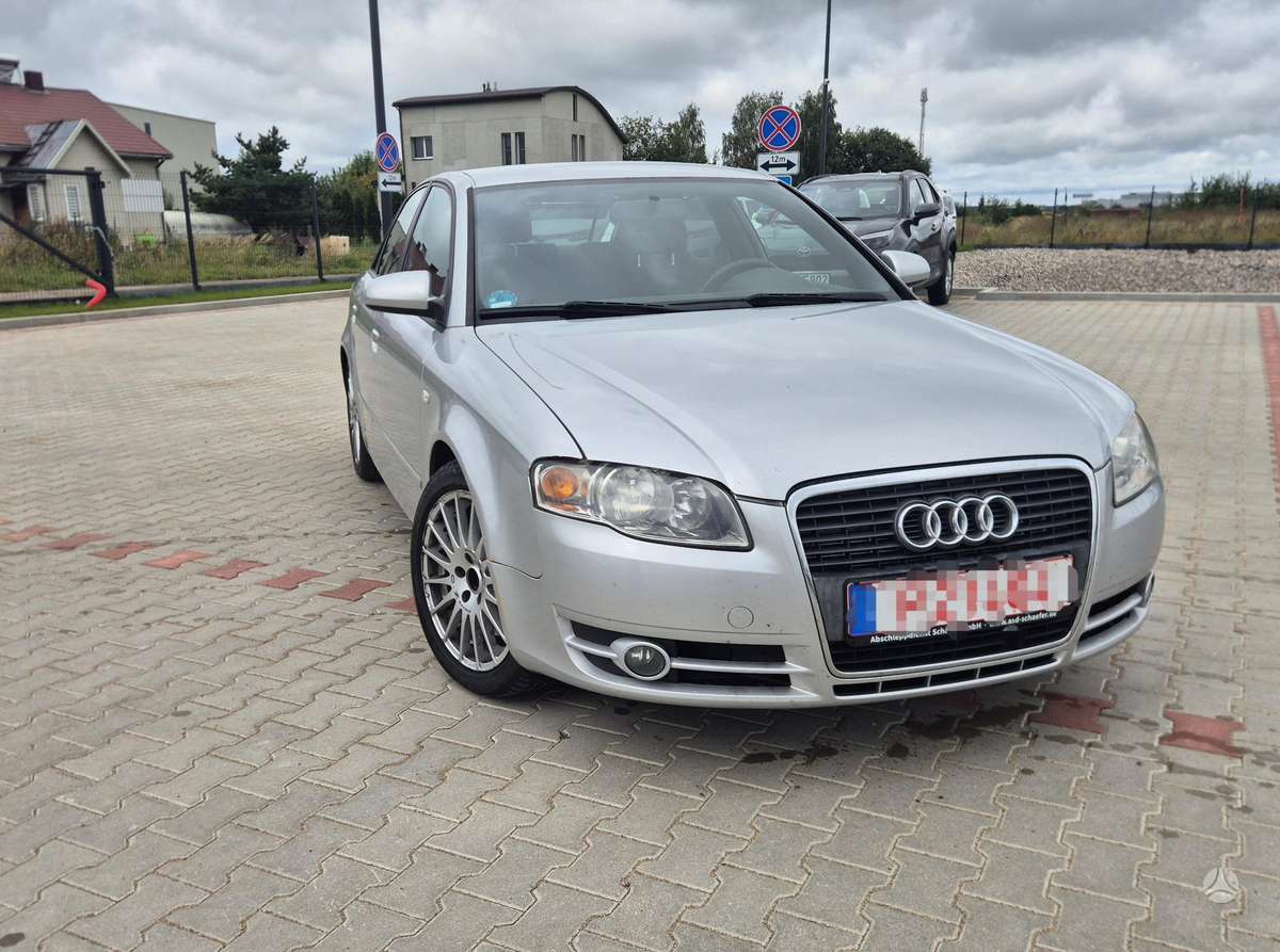 Audi A4, 2.0 l., Седан