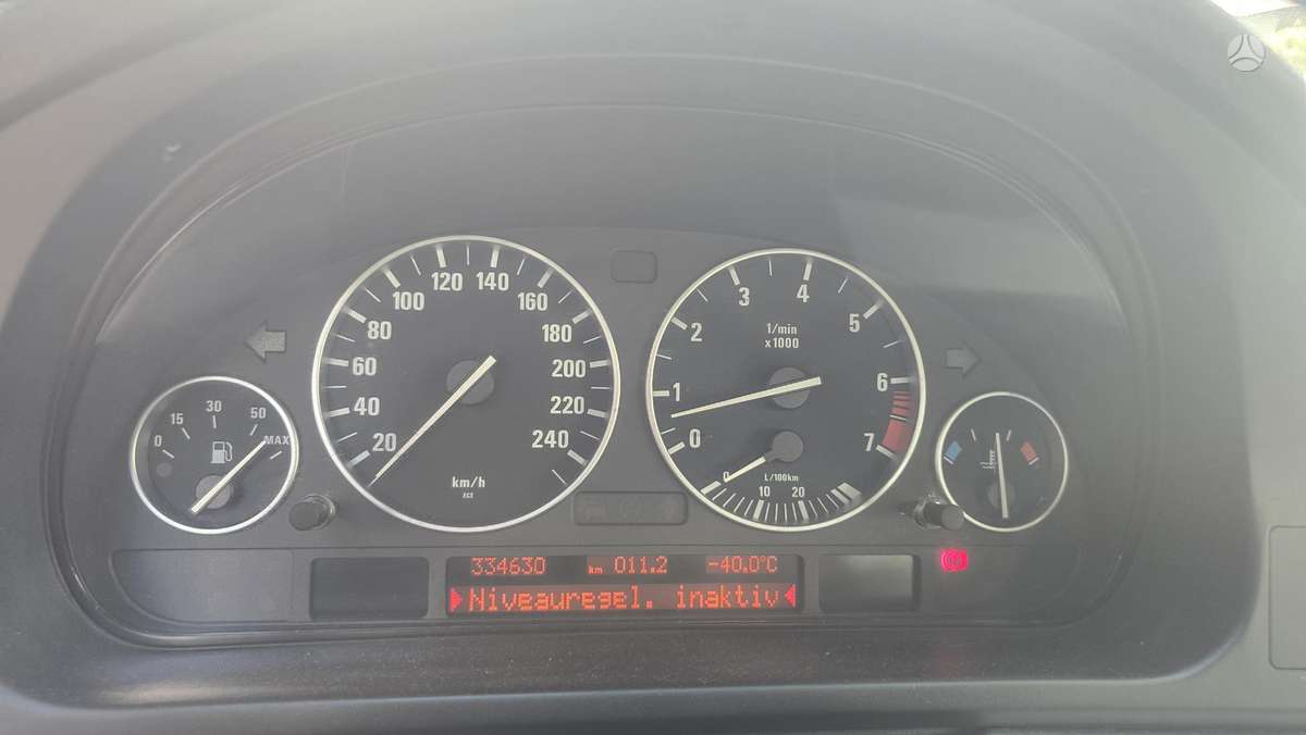 BMW 525, 2.5 l., Универсал