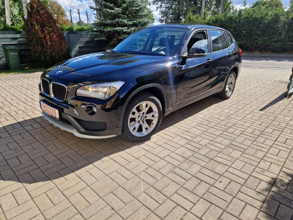 BMW X1, 2.0 l., Минивэн