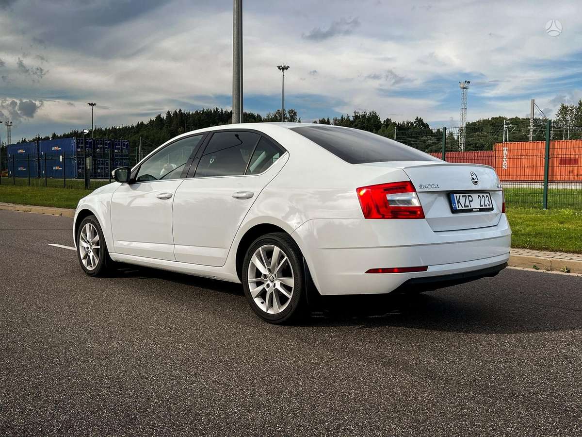 Škoda Octavia - 3