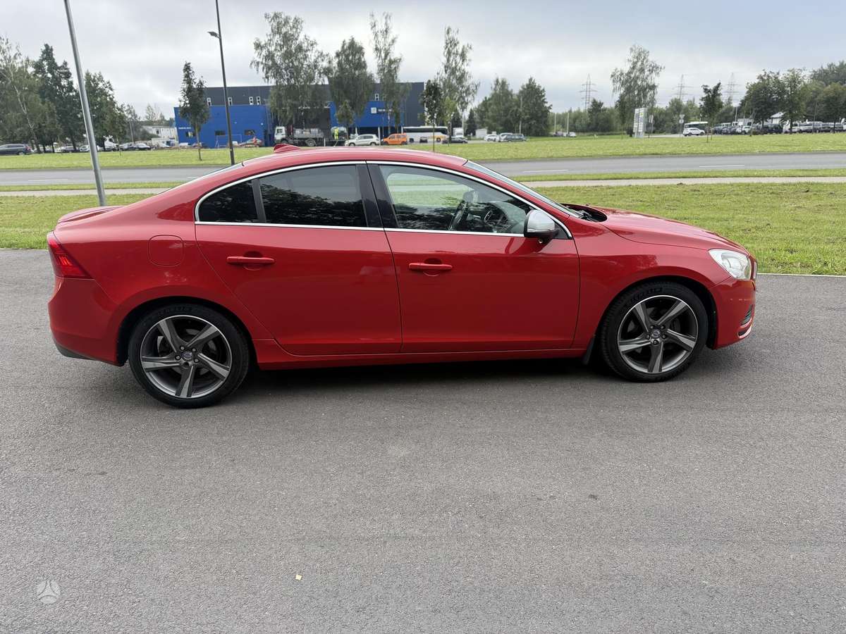 Volvo S60, 2.4 l., Седан