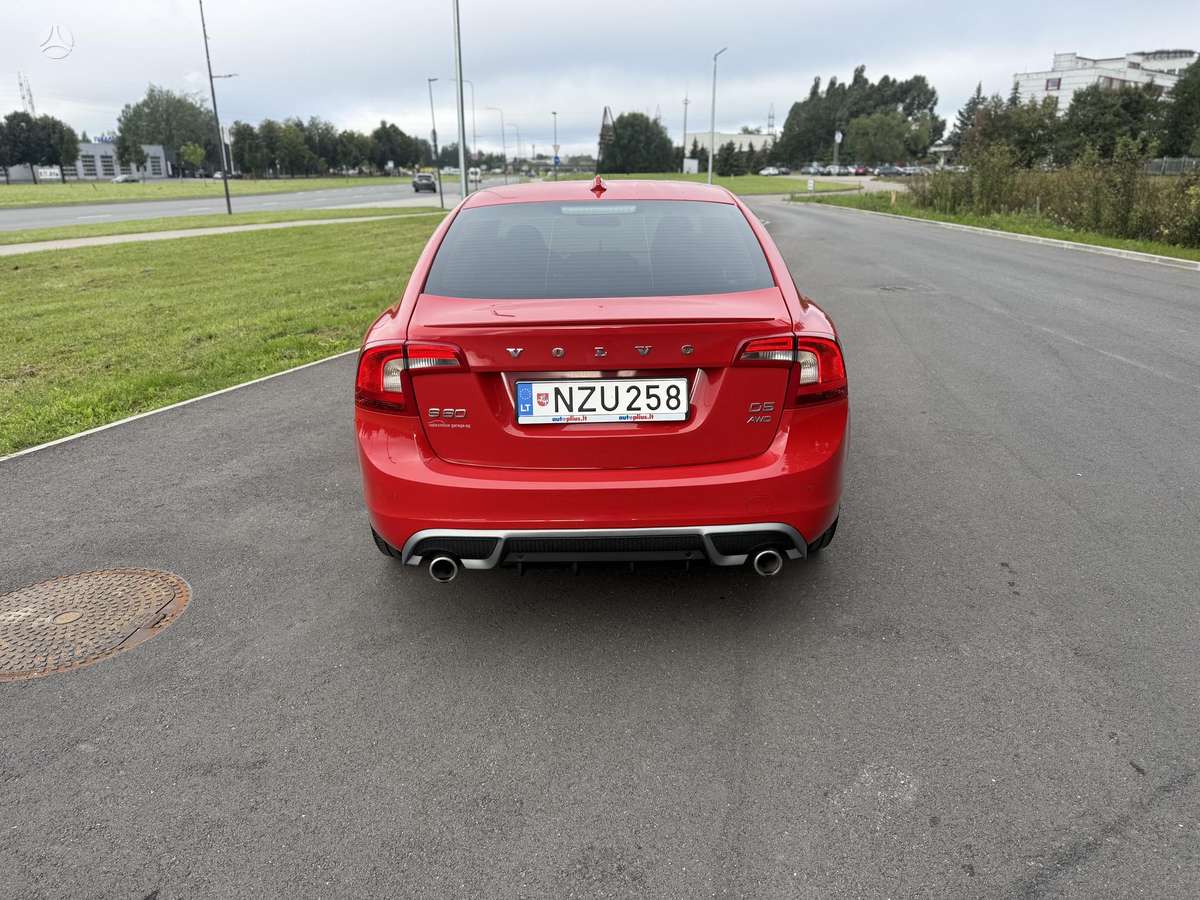 Volvo S60, 2.4 l., Седан