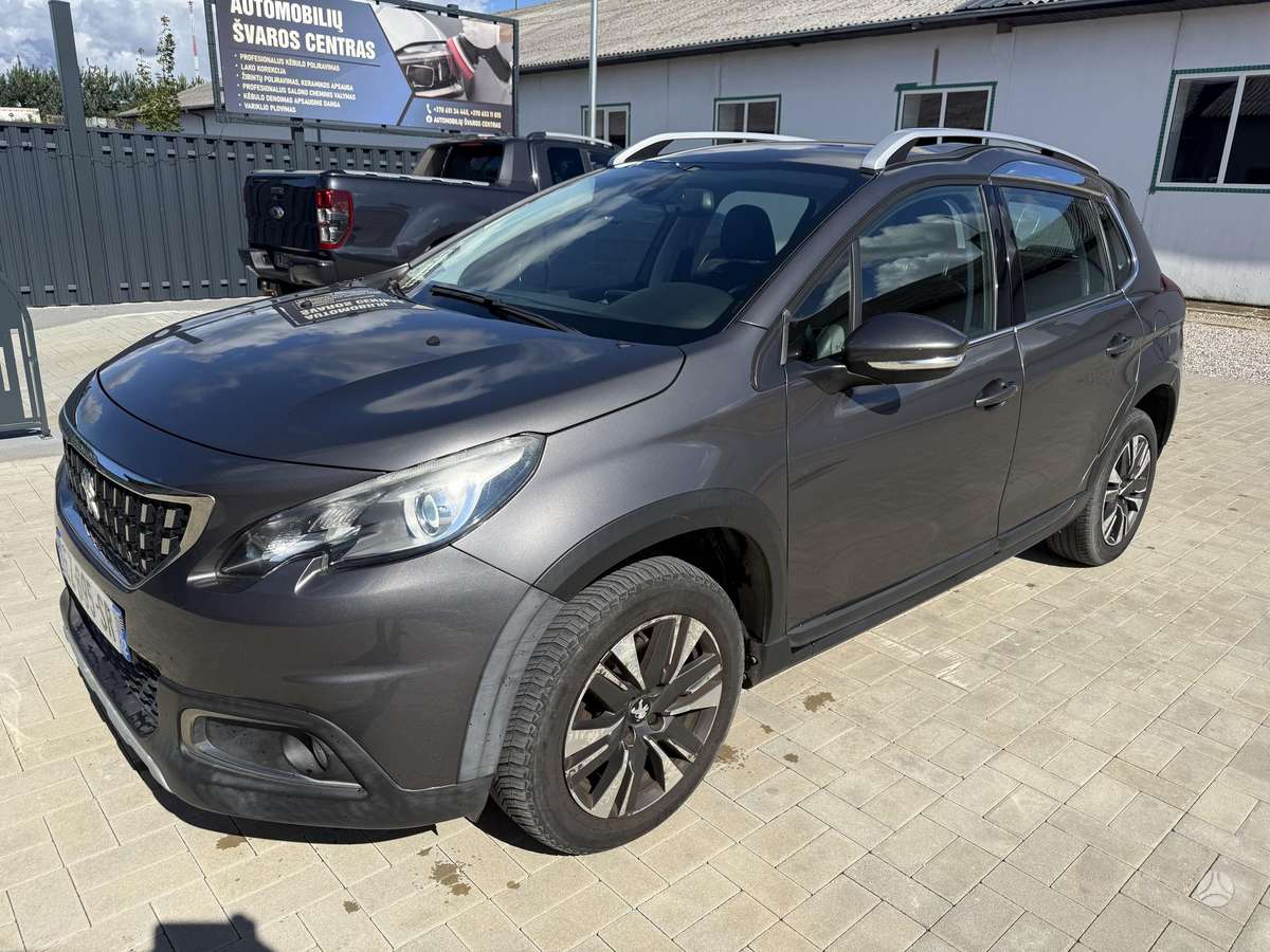Peugeot 2008 - 1