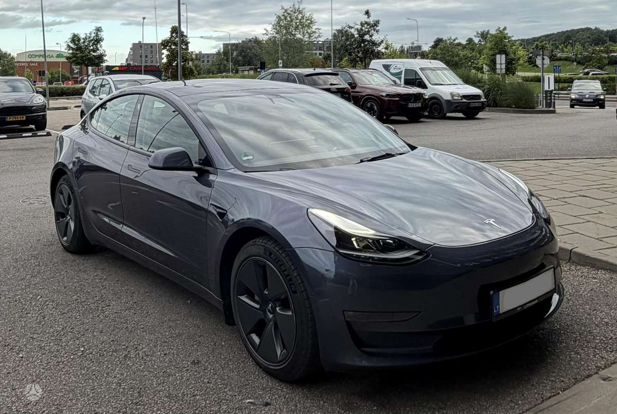 Tesla Model 3, 75 кВт·ч, Седан