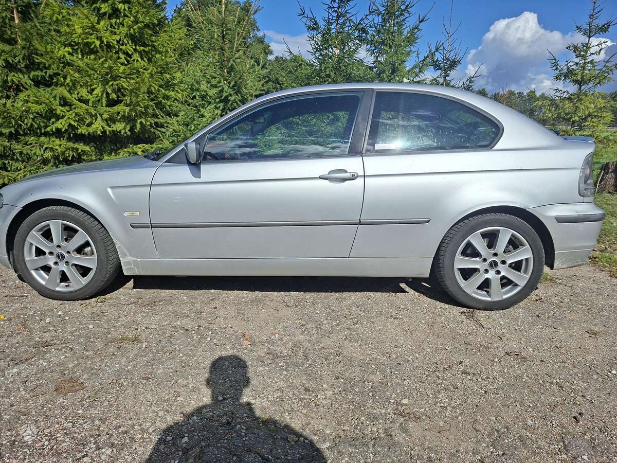 BMW 325, 2.5 l., hečbekas
