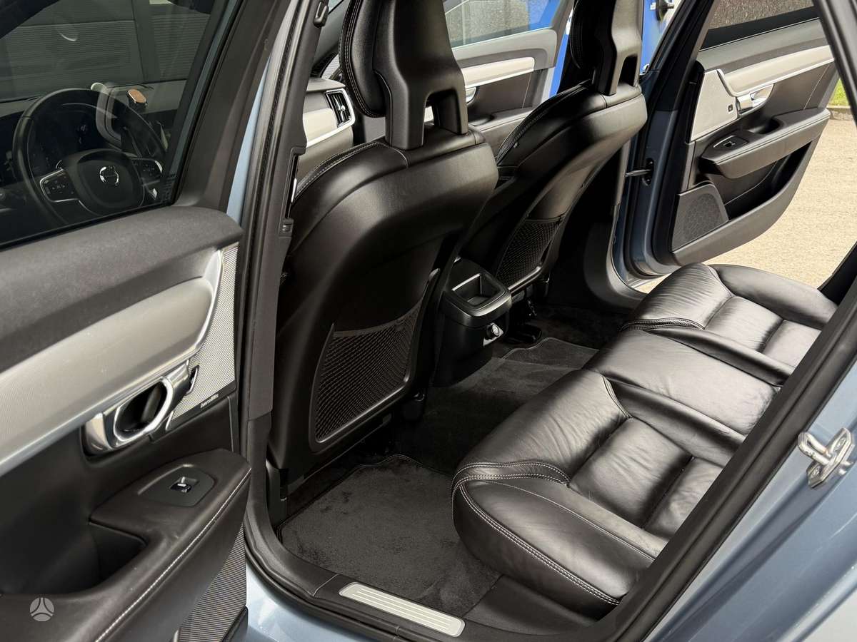 Volvo S90, 2.0 l., Седан