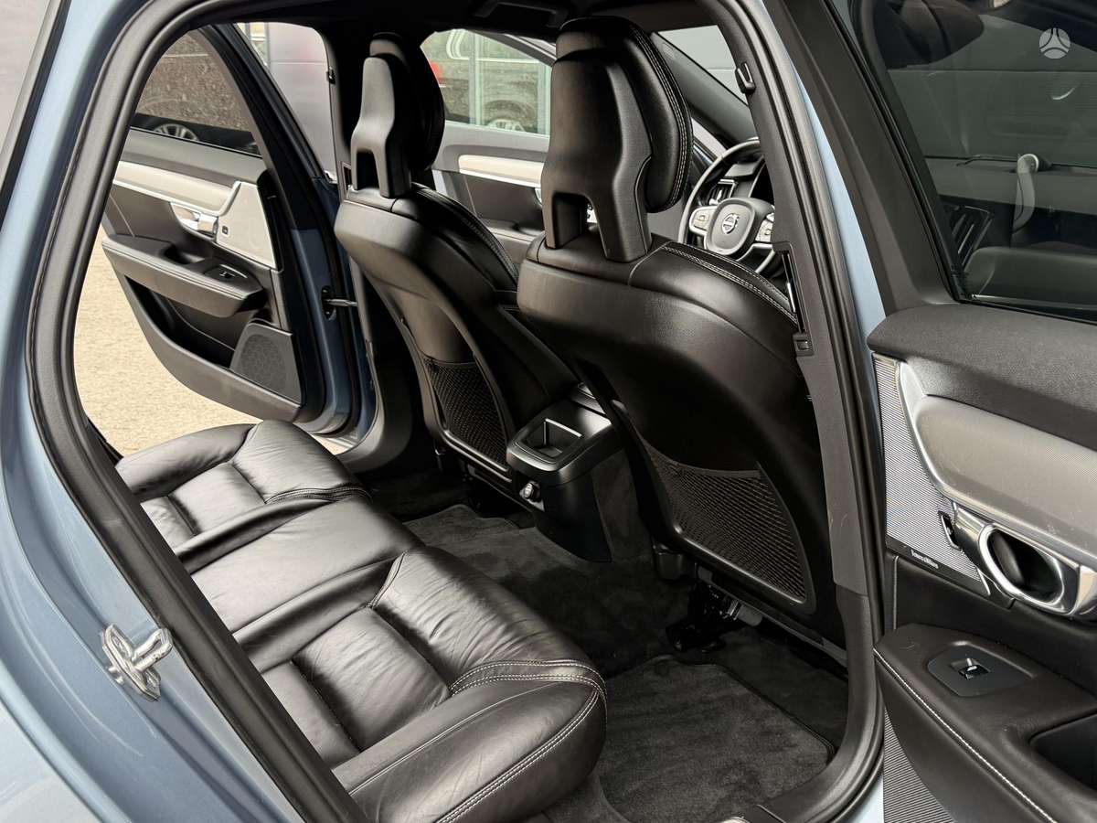 Volvo S90, 2.0 l., Седан