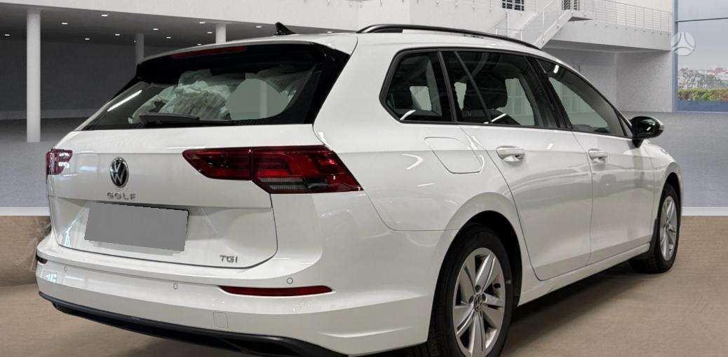 Volkswagen Golf - 2