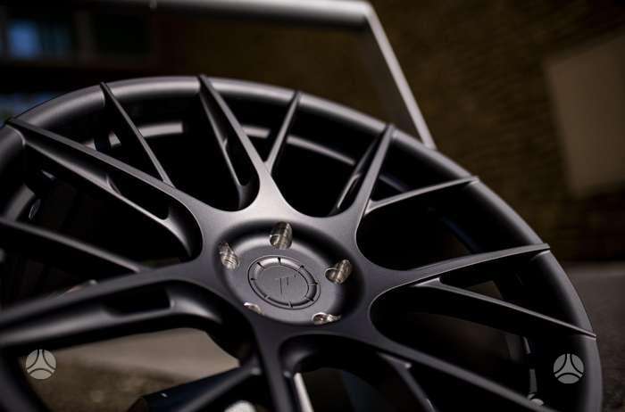 RIVIERA RF5 Black Polished FlowFormed, легкосплавные , R21