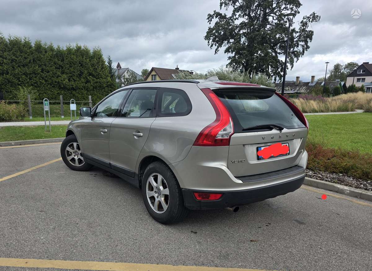 Volvo XC60 - 2