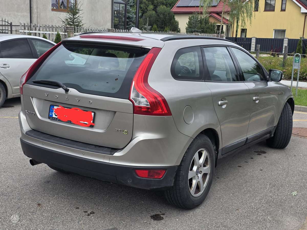 Volvo XC60 - 4