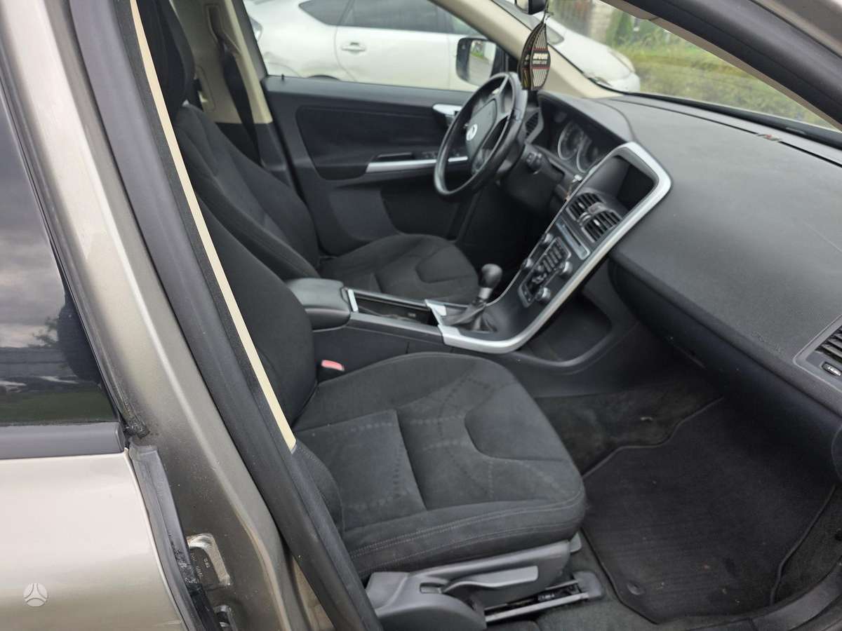 Volvo XC60 - 5