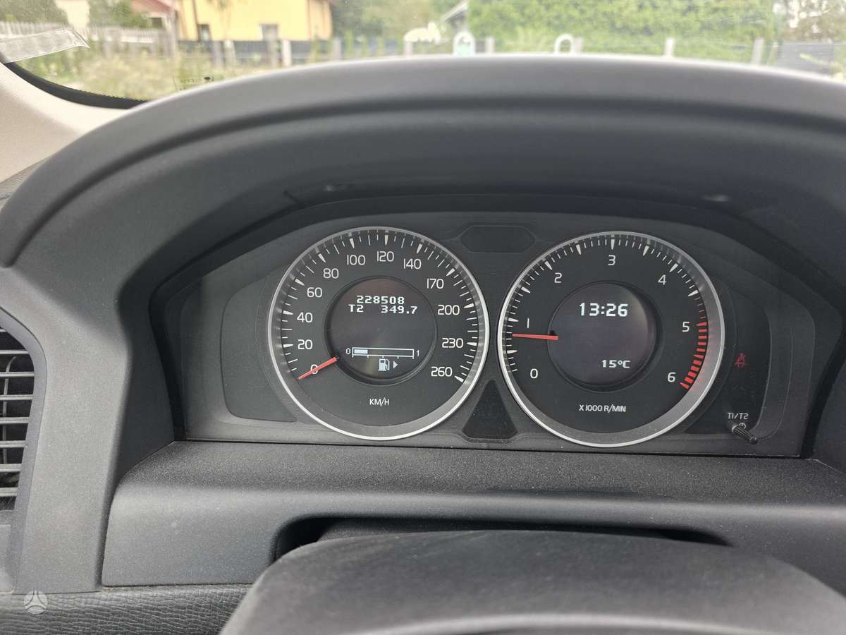 Volvo XC60 - 8