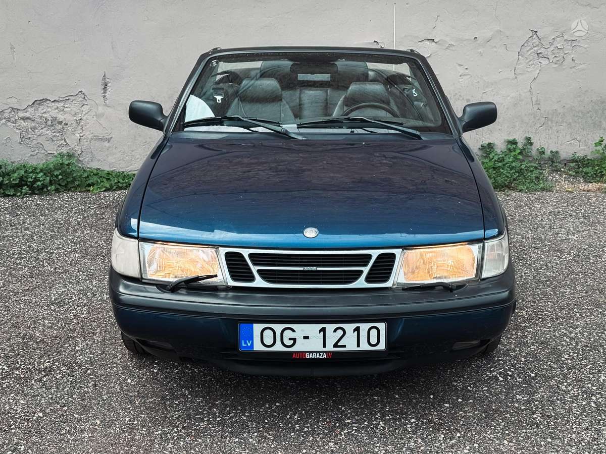 Saab 900 - 9