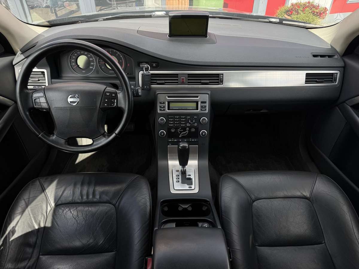 Volvo V70, 2.4 l., Универсал