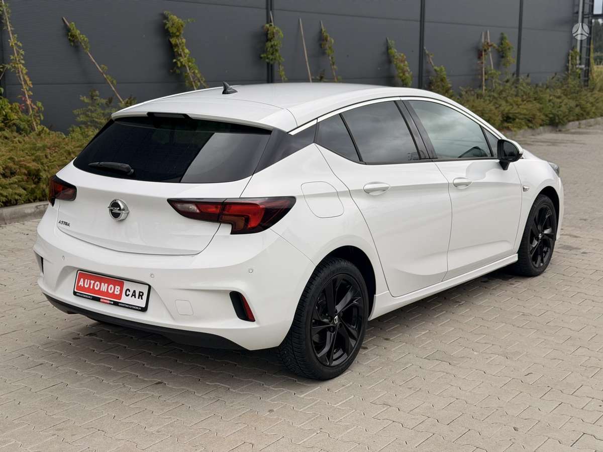 Opel Astra, 1.4 l., hatchback