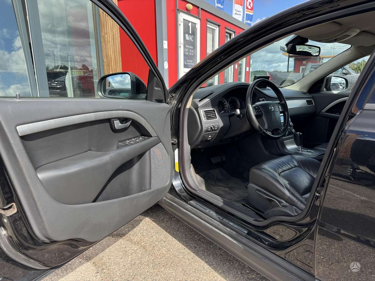 Volvo V70, 2.4 l., Универсал