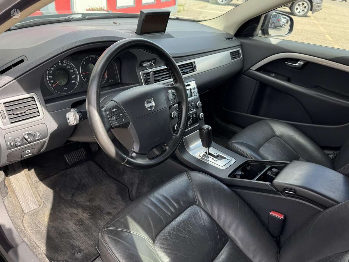 Volvo V70, 2.4 l., Универсал