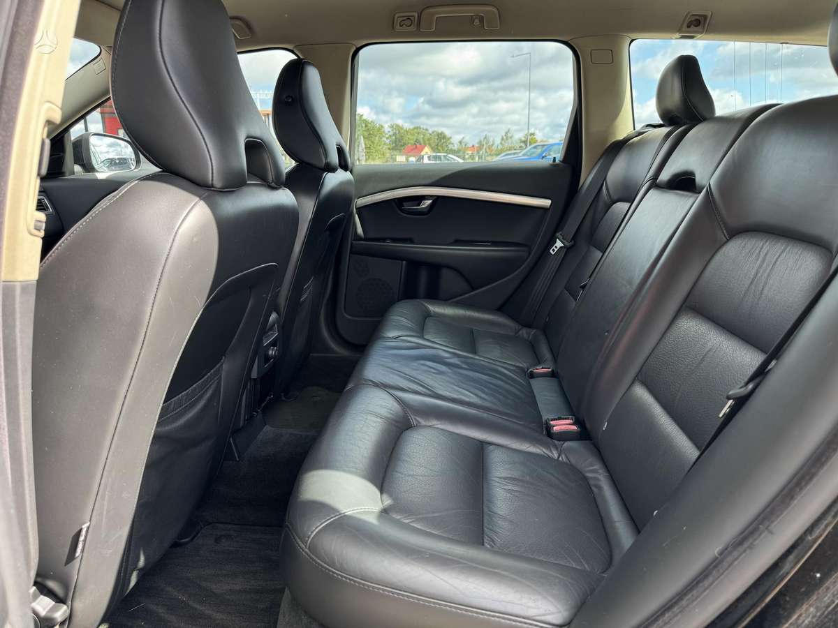 Volvo V70, 2.4 l., Универсал