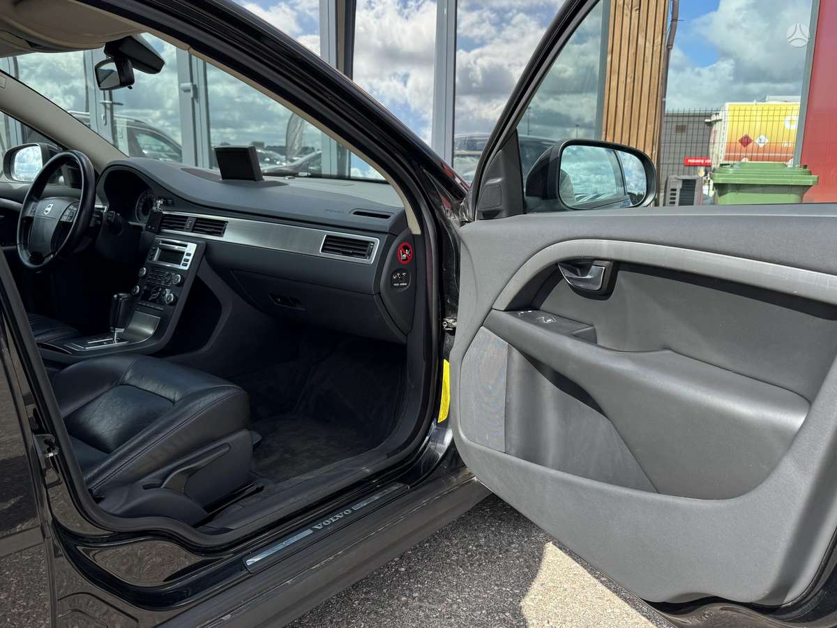 Volvo V70, 2.4 l., Универсал