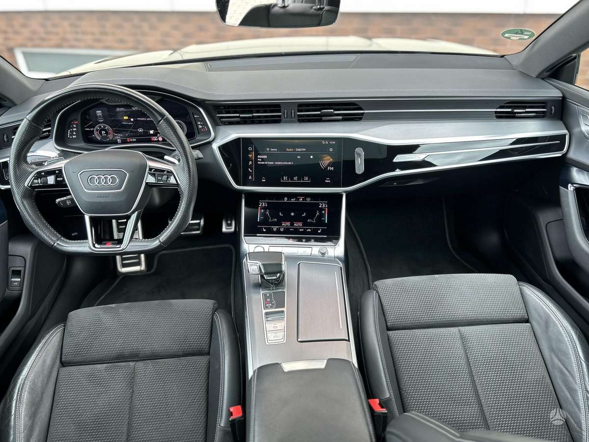 Audi A7, 2.0 l., hatchback