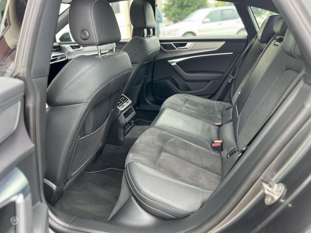 Audi A7, 2.0 l., hatchback