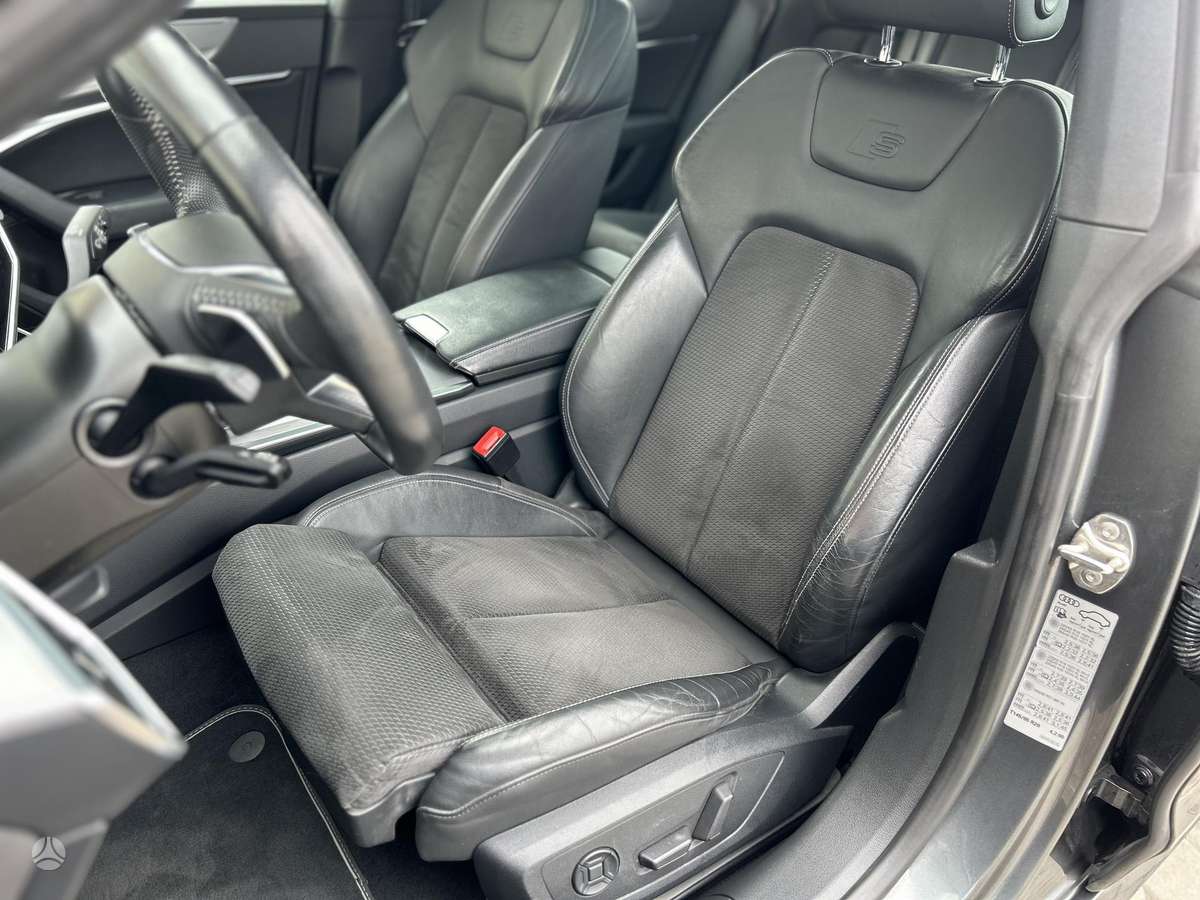 Audi A7, 2.0 l., hatchback