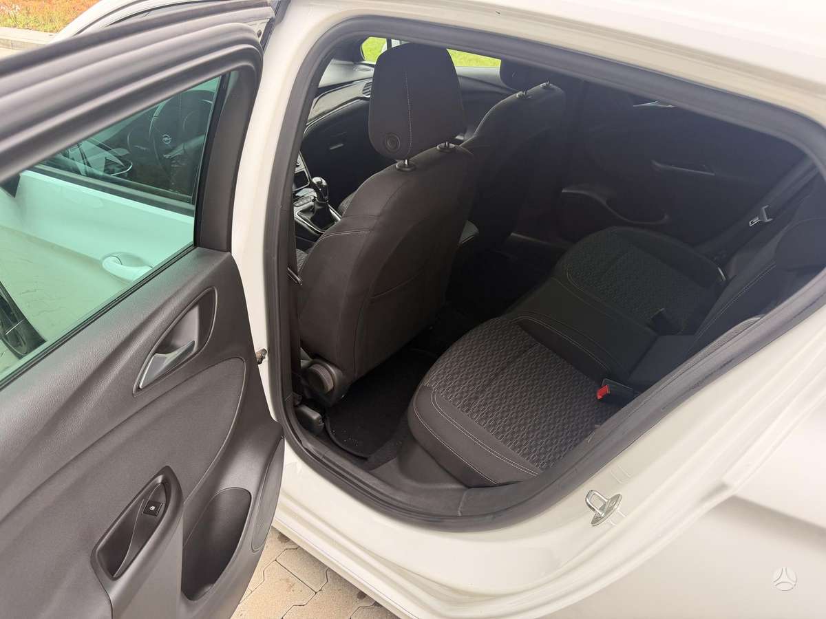Opel Astra, 1.4 l., hatchback