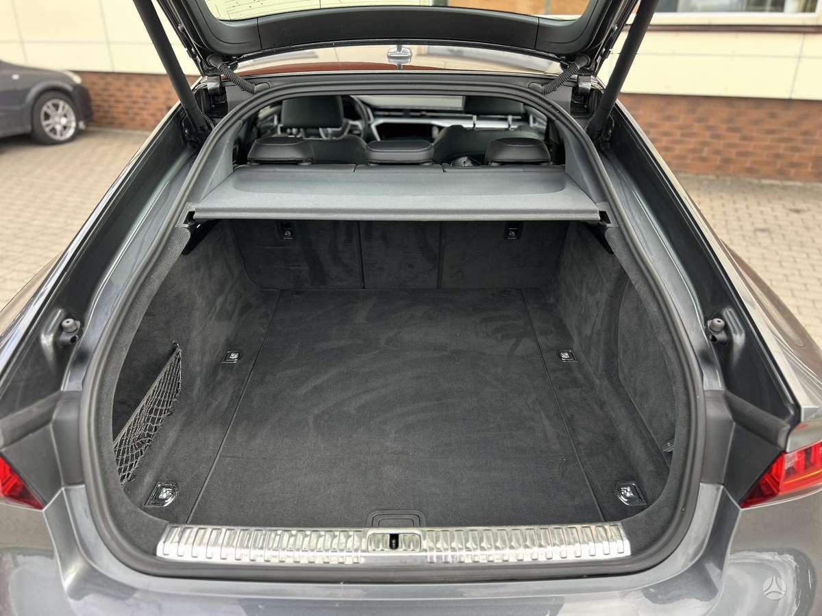 Audi A7, 2.0 l., hatchback