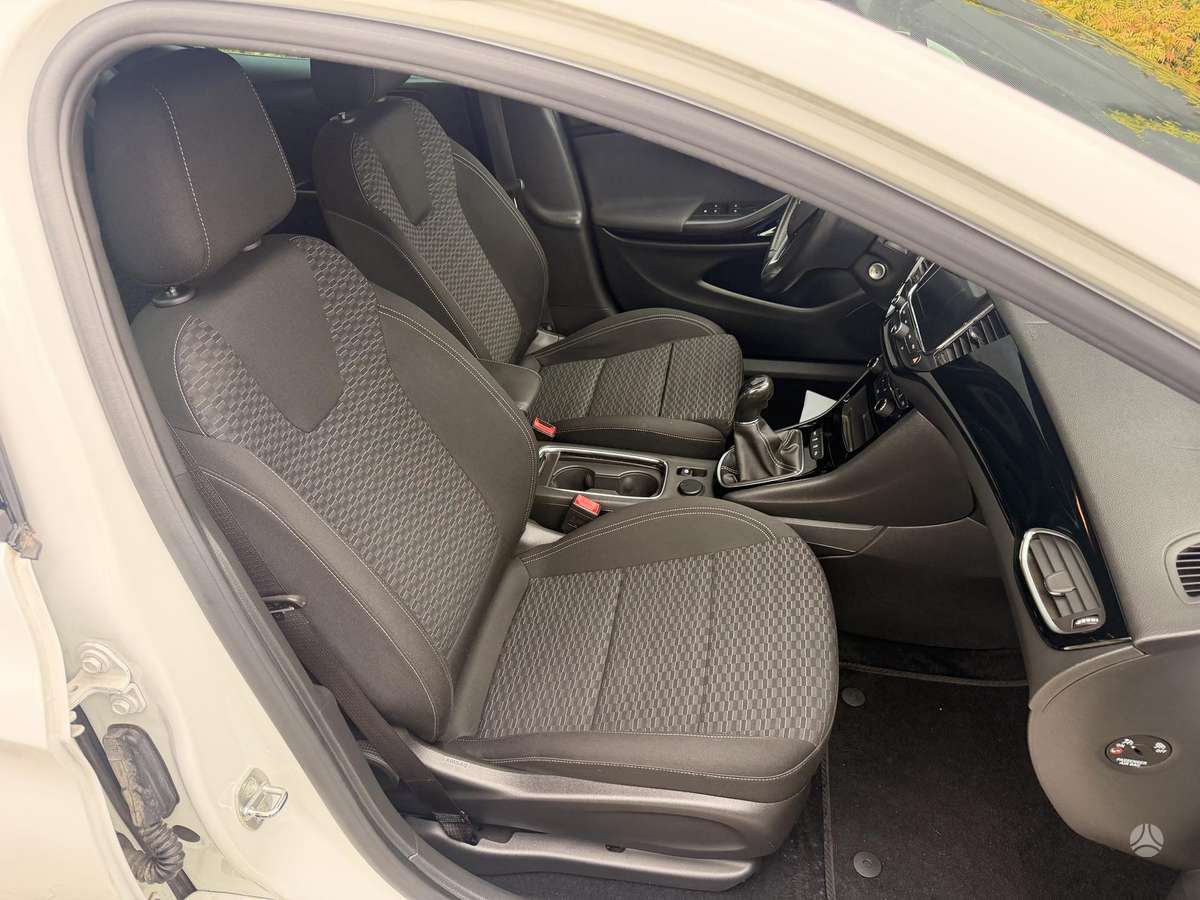 Opel Astra, 1.4 l., hatchback