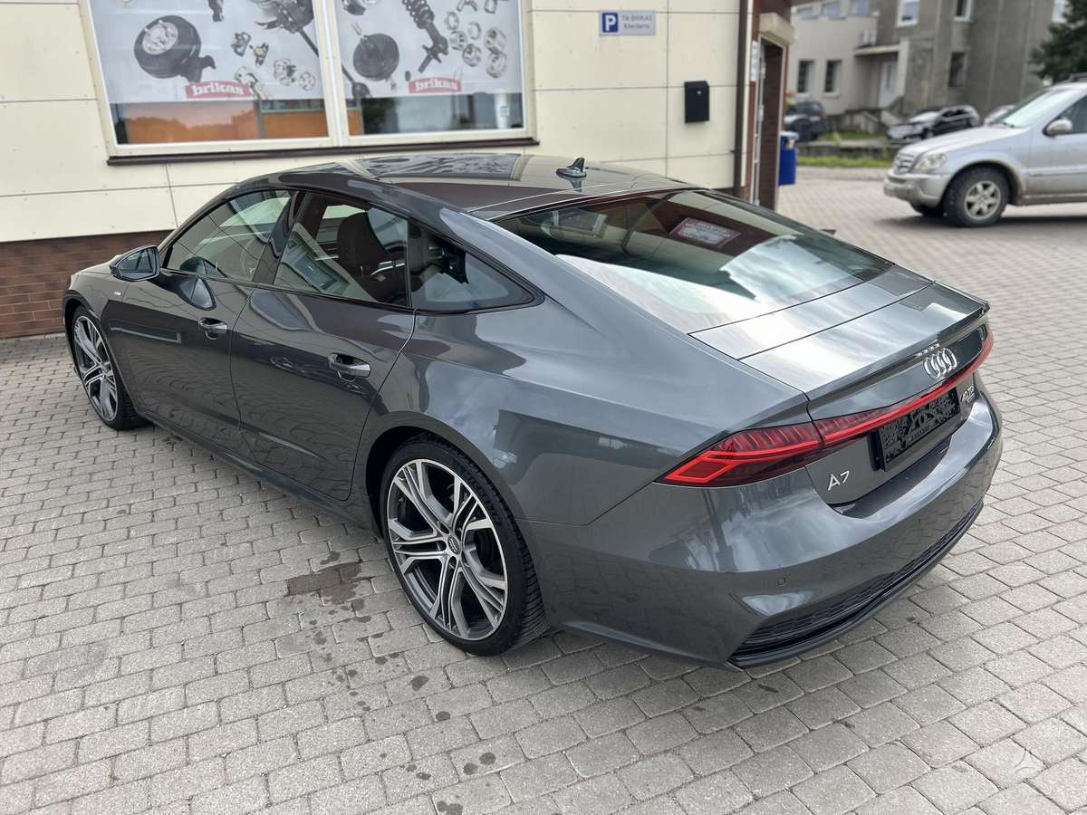 Audi A7, 2.0 l., hatchback